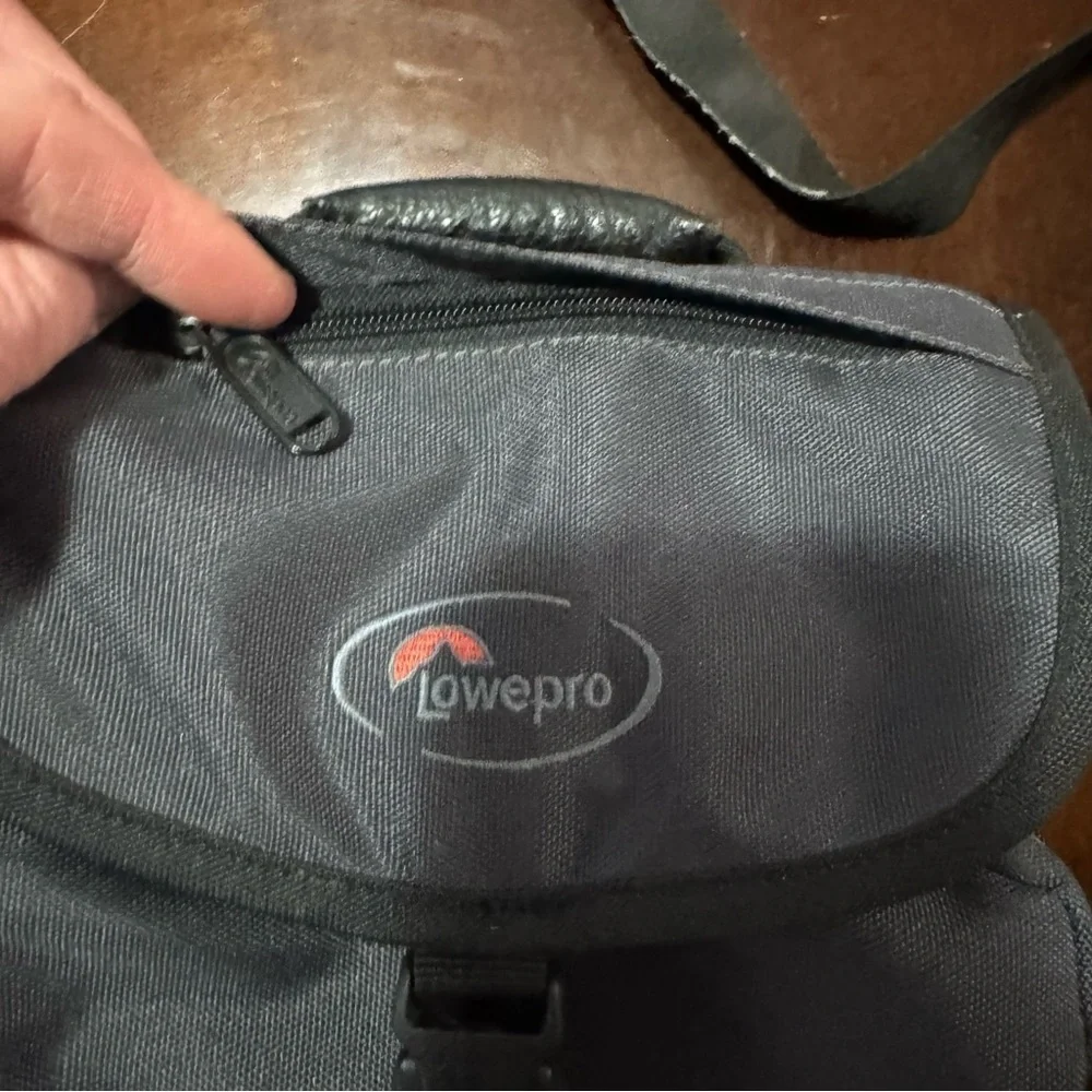 Vintage Camera Bag Lowepro Nova Mini Camera Bag DSLR Video Camera Padded Bag